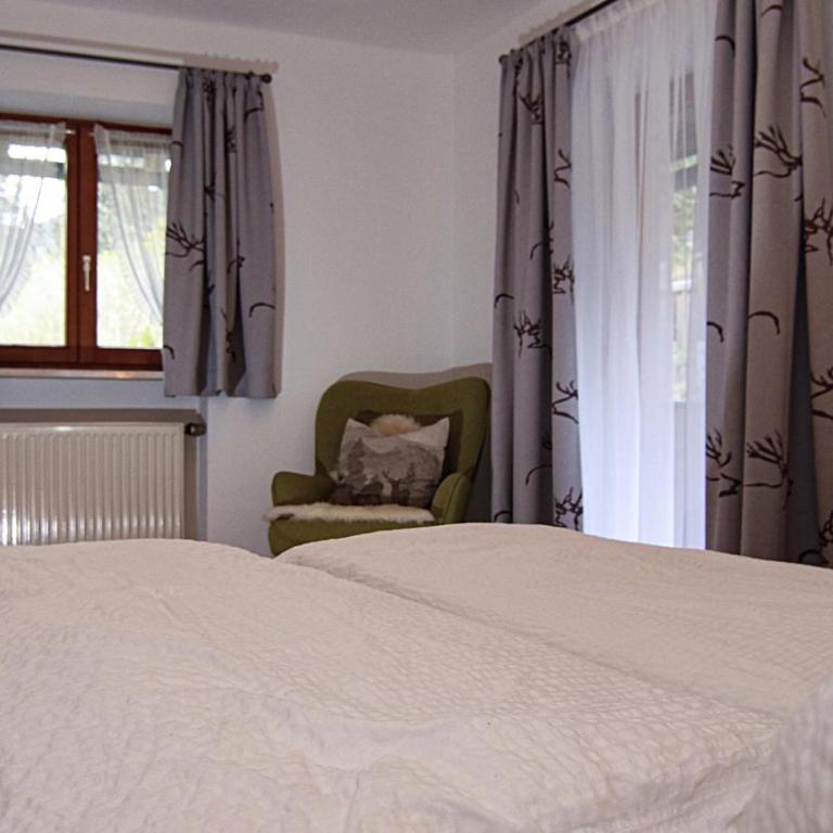 Ferienwohnungen Größwang - Apartment mit Balkon - 9