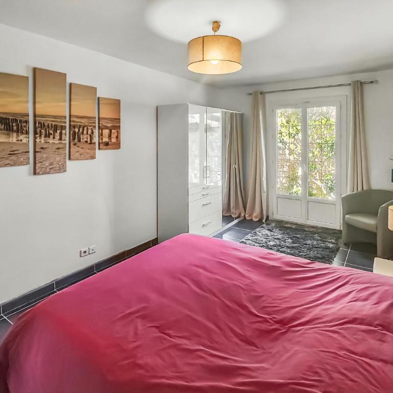 Nice Home In Sérignan - Ferienhaus mit 3 Schlafzimmern - 24