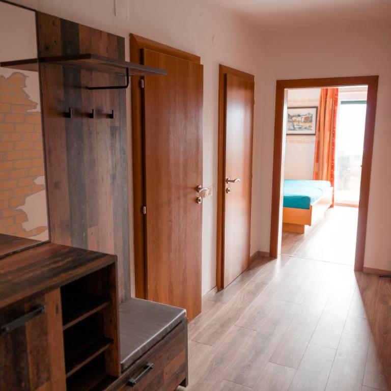 Urlaub für Mensch und Tier - Appartements Pirkhof - Standard Apartment mit 1 Schlafzimmer und Balkon - 14