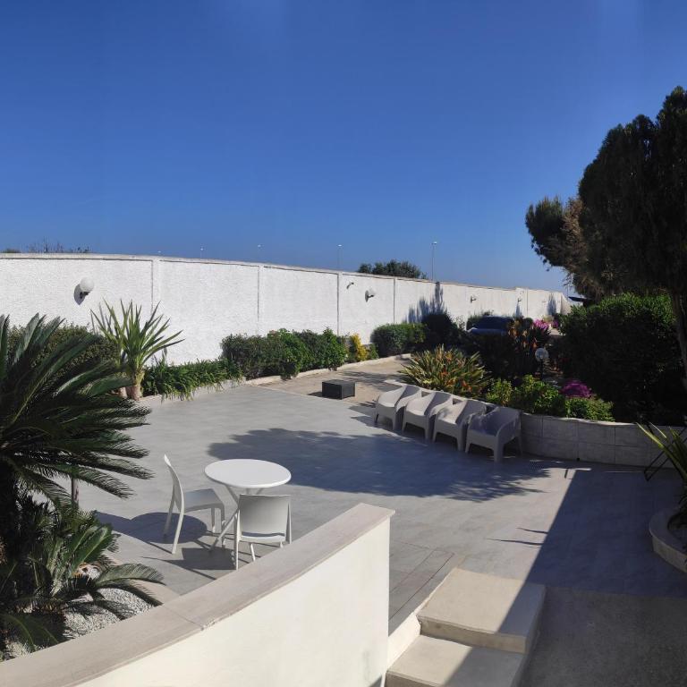 Seagull Apartments Bari Sea & Airport - Monolocale Familiare - 35