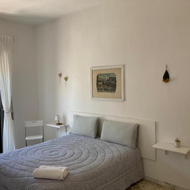 Dimora AnVi - Double Room with Private External Bathroom - 8
