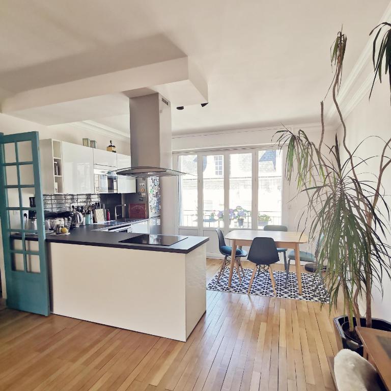 Grand Appartement Familial, Tours Centre, Parking - Apartamento de 3 dormitorios - 5