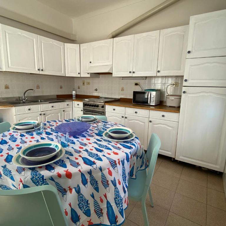 Casa Enza: appartamento a un passo dal mare. - Appartement 2 Chambres - 8