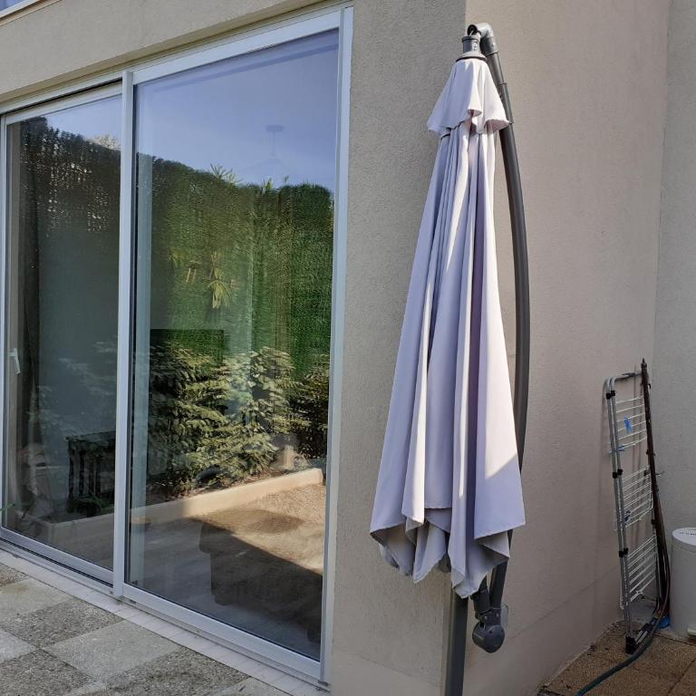 T2 Bord de mer avec jardin et piscine - One-Bedroom Apartment - 11