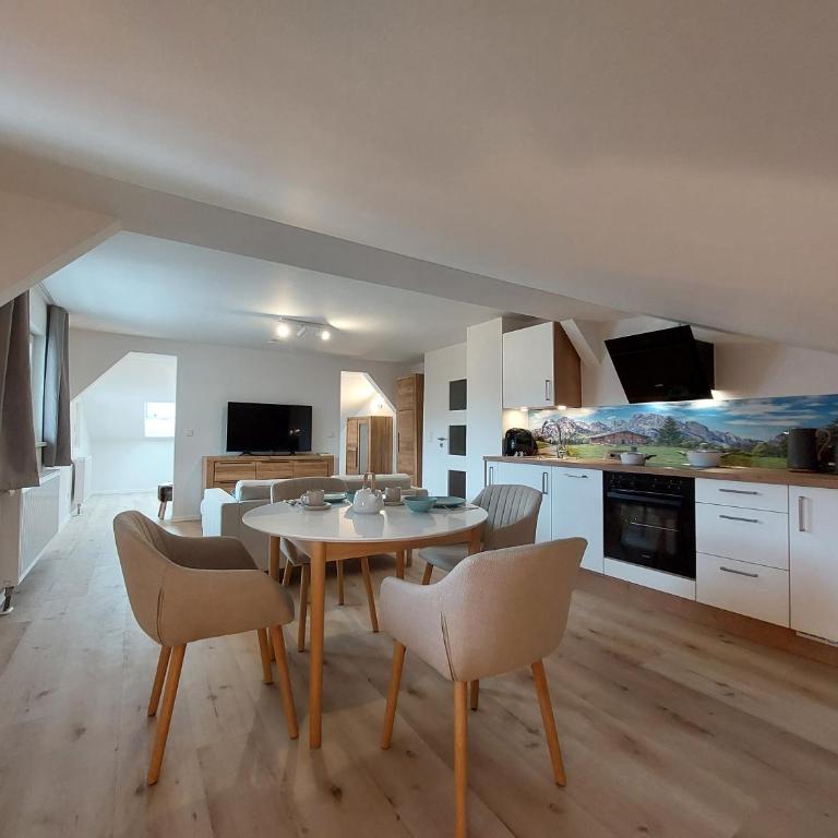 AlpenLodge Berchtesgaden - Apartment mit Blick auf die Berge - 3