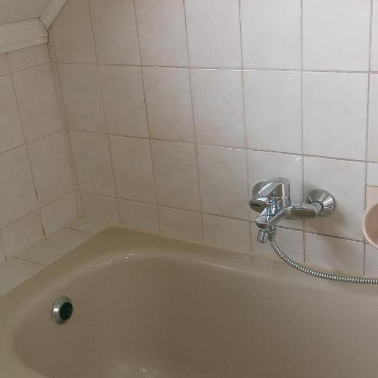 Ferienwohnungen Miklautsch - Apartment mit 2 Schlafzimmern und Balkon oder Terrasse - Nebengebäude - 12