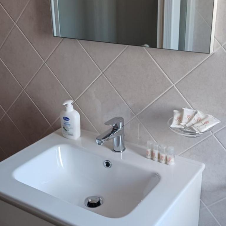 Casa Bivi - Apartments with 1 and 2 bedrooms - Click here for more availabilities - Appartamento con 2 Camere da Letto - 13
