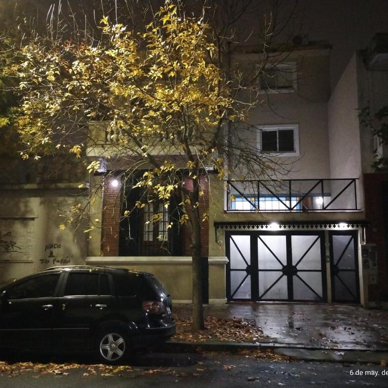 COMO EN CASA en Buenos Aires - Casa Unifamiliar de 3 dormitorios - 1