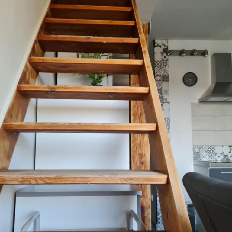 Le Cocon de la République T3 Mezzanine Belle vue plein Sud sans vis à vis dans une petite Résidence très calme Agde Centre - Appartement 2 Chambres - 30