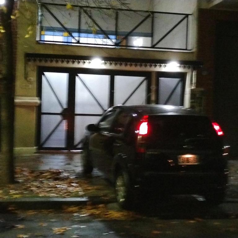 COMO EN CASA en Buenos Aires - Casa Unifamiliar de 3 dormitorios - 2