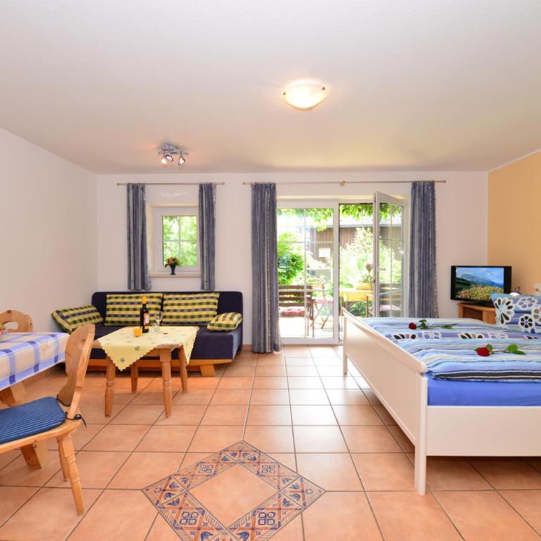 Ponyhof Schöllang - Studio mit Terrasse - 1