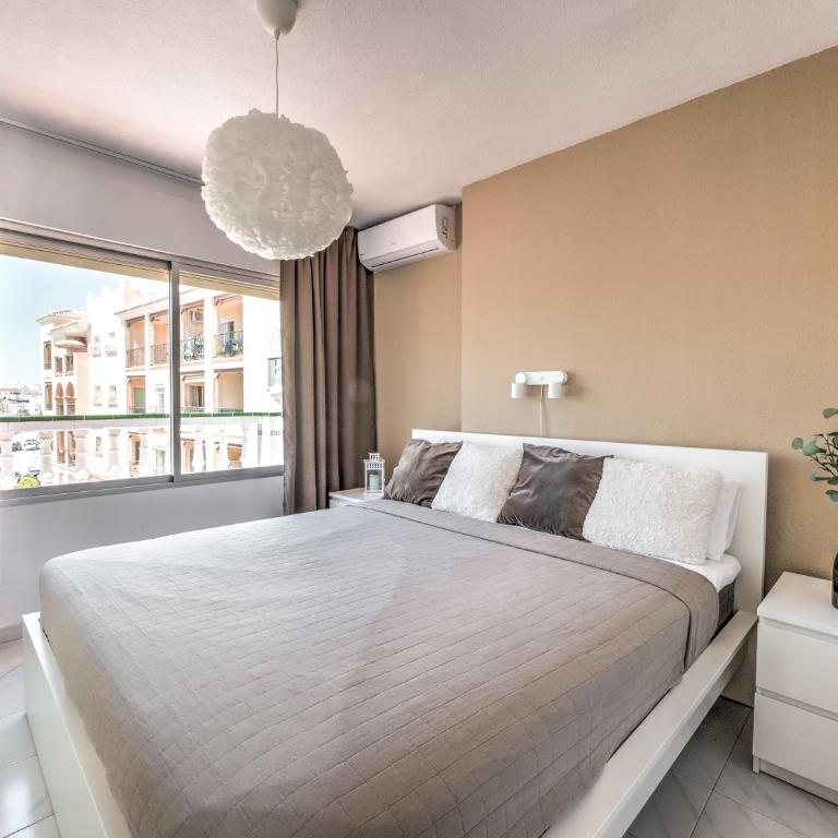 Fantastic penthouse with roof terrace in the heart of Nerja - Apartamento de 2 dormitorios - 4