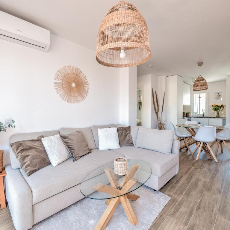 Fantastic penthouse with roof terrace in the heart of Nerja - Apartamento de 2 dormitorios - 19