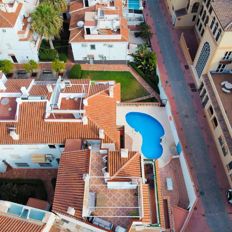 Fantastic penthouse with roof terrace in the heart of Nerja - Apartamento de 2 dormitorios - 38