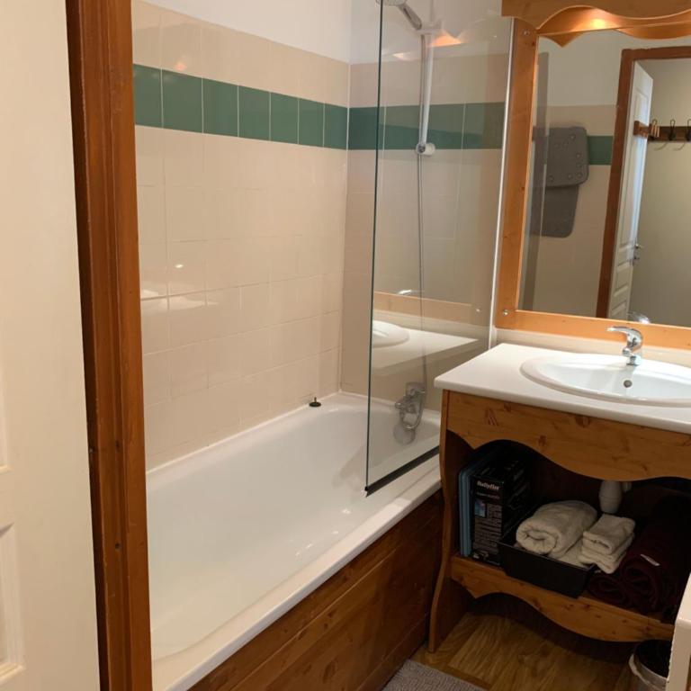 Appartement Chamrousse - Appartamento con 1 Camera da Letto - 11
