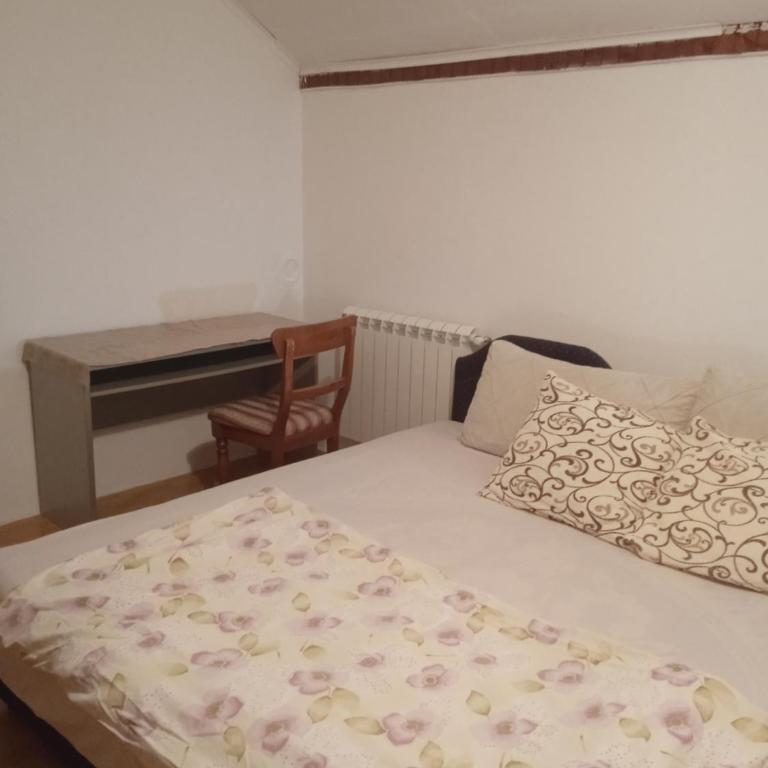 Vila Natalija - Triple Room - 5