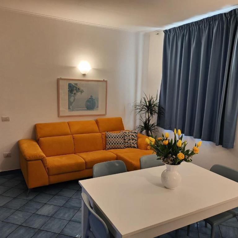 Palazzo Saltovar - One-Bedroom Apartment - 6