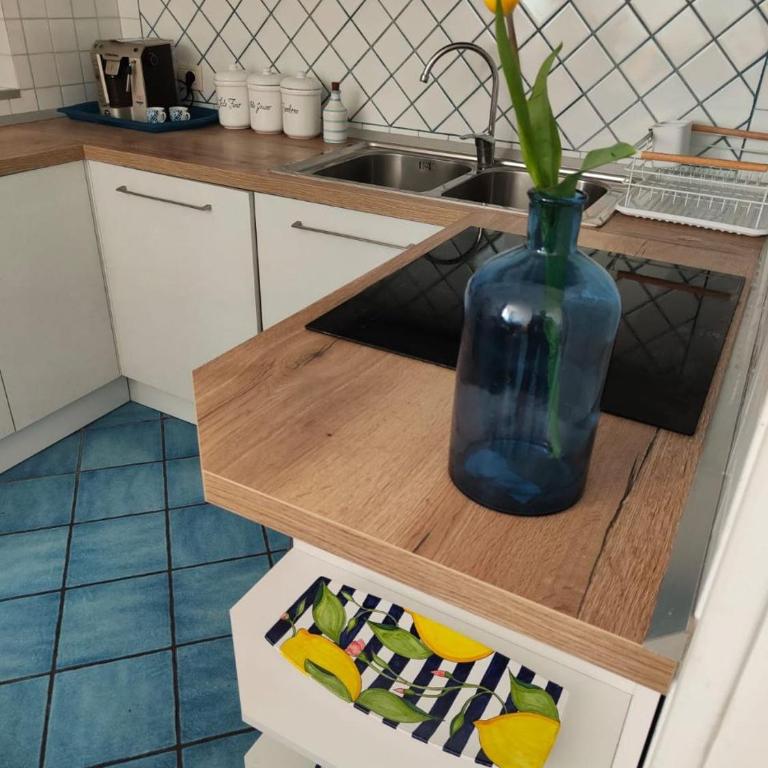 Palazzo Saltovar - One-Bedroom Apartment - 8