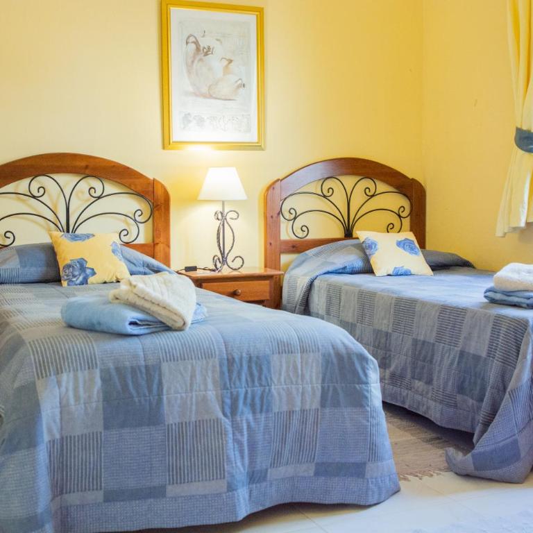 Villa Isa sea views - Two-Bedroom Villa - 4