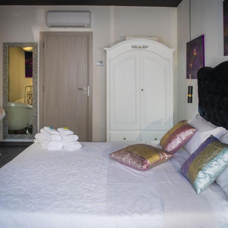 Boutique Hotel Ferrara - Suite King con Vasca Idromassaggio - 4
