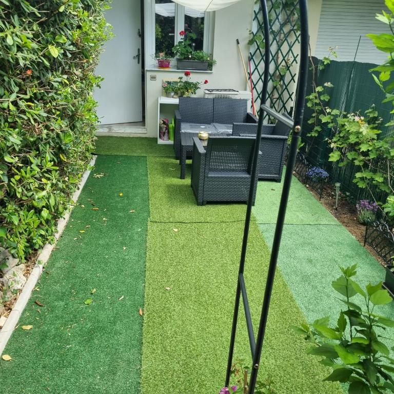 Studio Antibes - Appartement 1 Chambre - 2