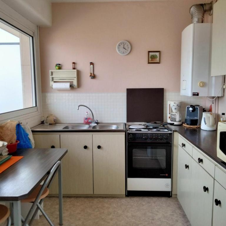 Appartement Type 2 avec balcon et parking - Les Sables-d'Olonne - FR-1-331-216 - Appartamento - 4