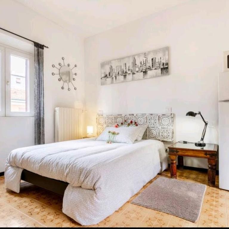 Relax a 4 salti dai navigli - Double Room with Private Bathroom - 2