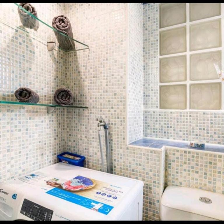 Relax a 4 salti dai navigli - Double Room with Private Bathroom - 3