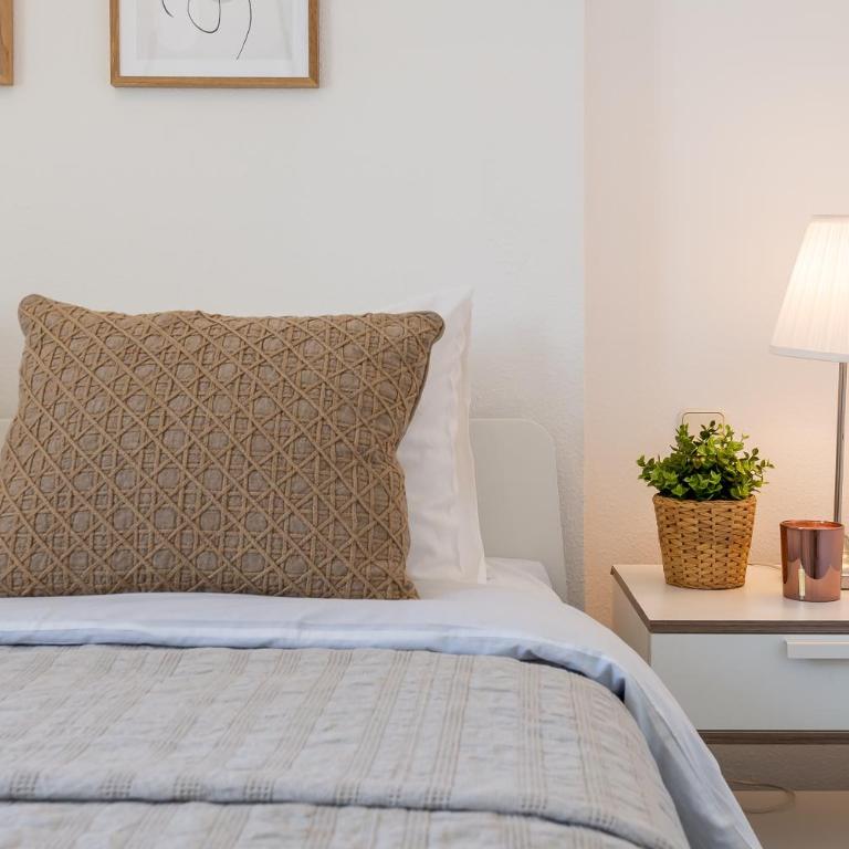 Spacious Penthouse in Los Naranjos - Up to 6 GUESTS! - Apartamento de 3 dormitorios - 24
