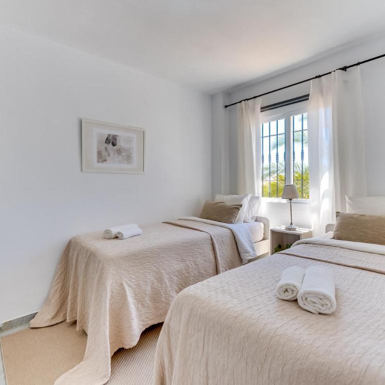 Spacious Penthouse in Los Naranjos - Up to 6 GUESTS! - Apartamento de 3 dormitorios - 29
