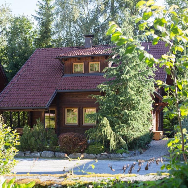 Das Dorf in der Stadt - Exklusives Chalet mit 3 Schlafzimmern und Terrasse B - 18