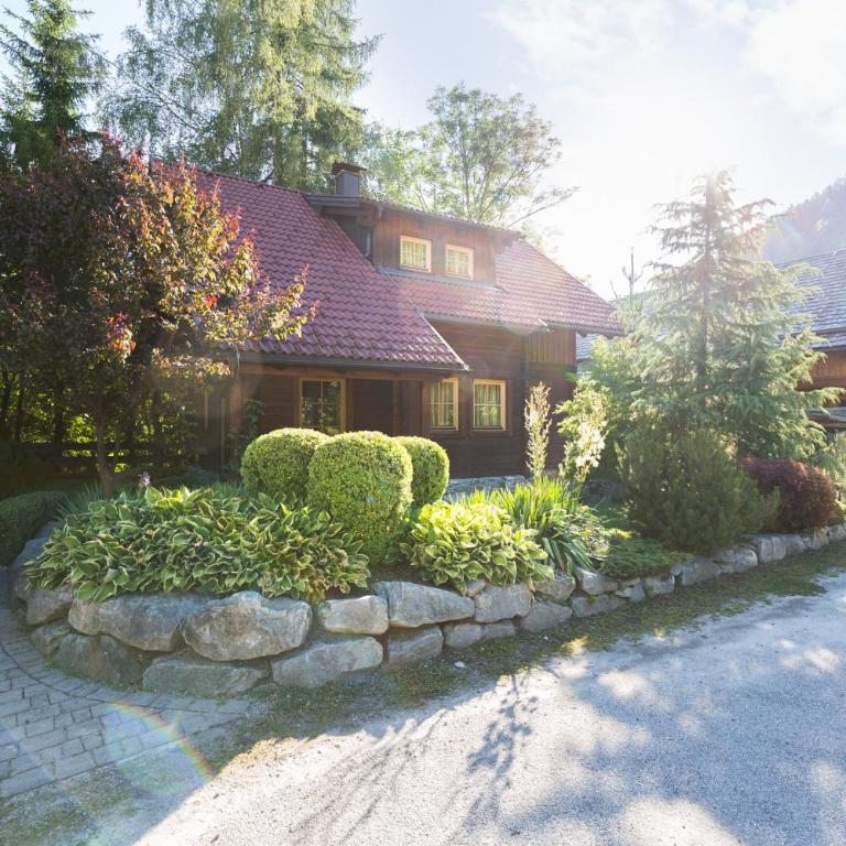 Das Dorf in der Stadt - Exklusives Chalet mit 3 Schlafzimmern und Terrasse B - 17