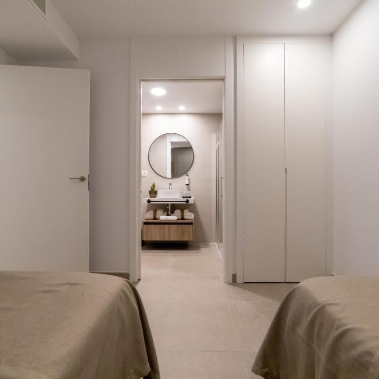 Alidreams Lola Center Apartamentos - Double Room - Disability Access - 17