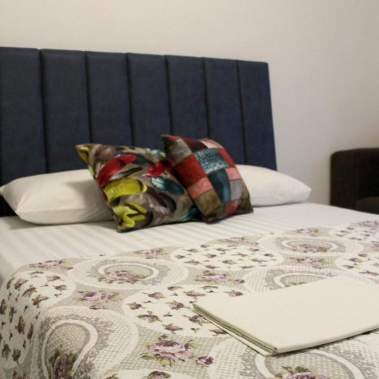 Apartments Mar - Dvokrevetna Soba sa Bračnim Krevetom i Balkonom (2 Odrasle Osobe + 1 Dete) - 10
