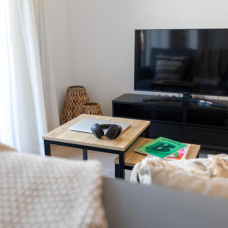 Alidreams Lola Center Apartamentos - Superior Apartment - 30