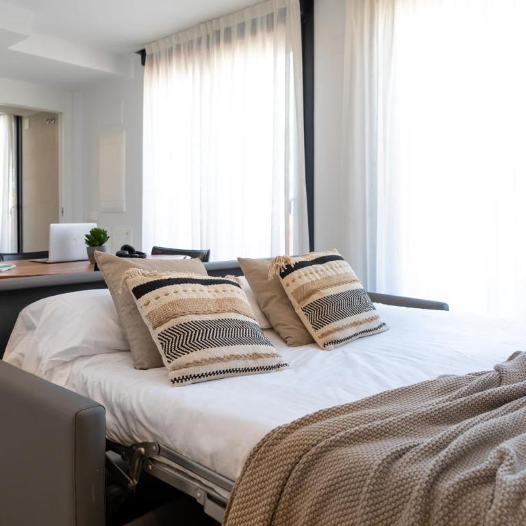 Alidreams Lola Center Apartamentos - Superior Apartment - 14