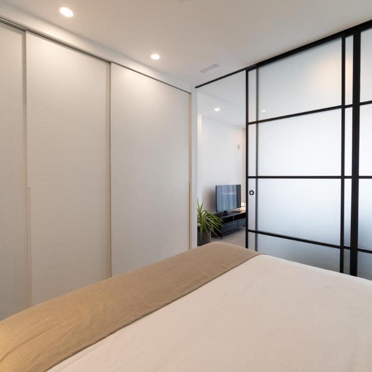 Alidreams Lola Center Apartamentos - Penthouse Apartment - 2