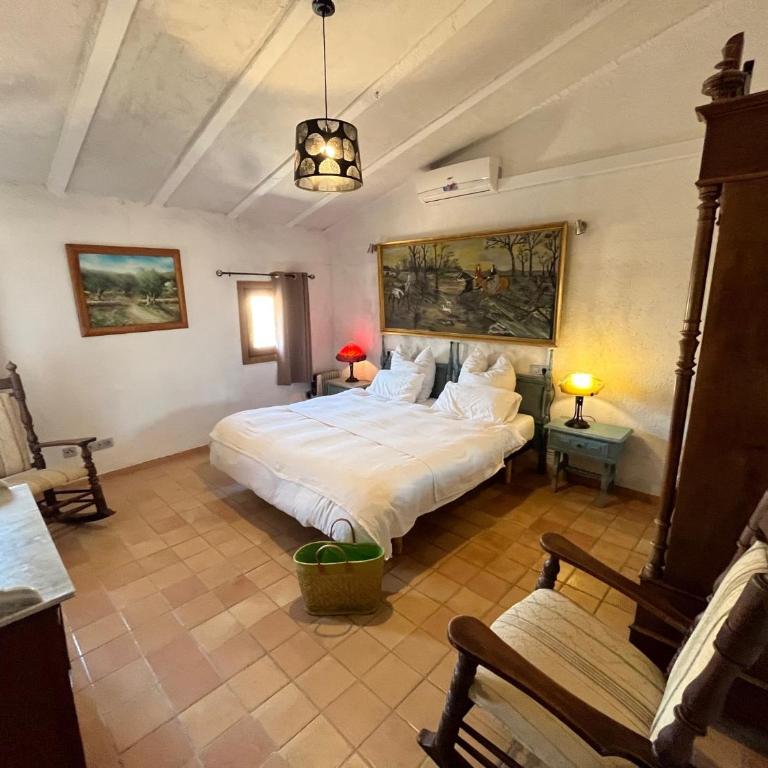 Stadthaus mitten im Künstlerviertel von Artá mit zwei Wohnungen - Apartamento con balcón - 1