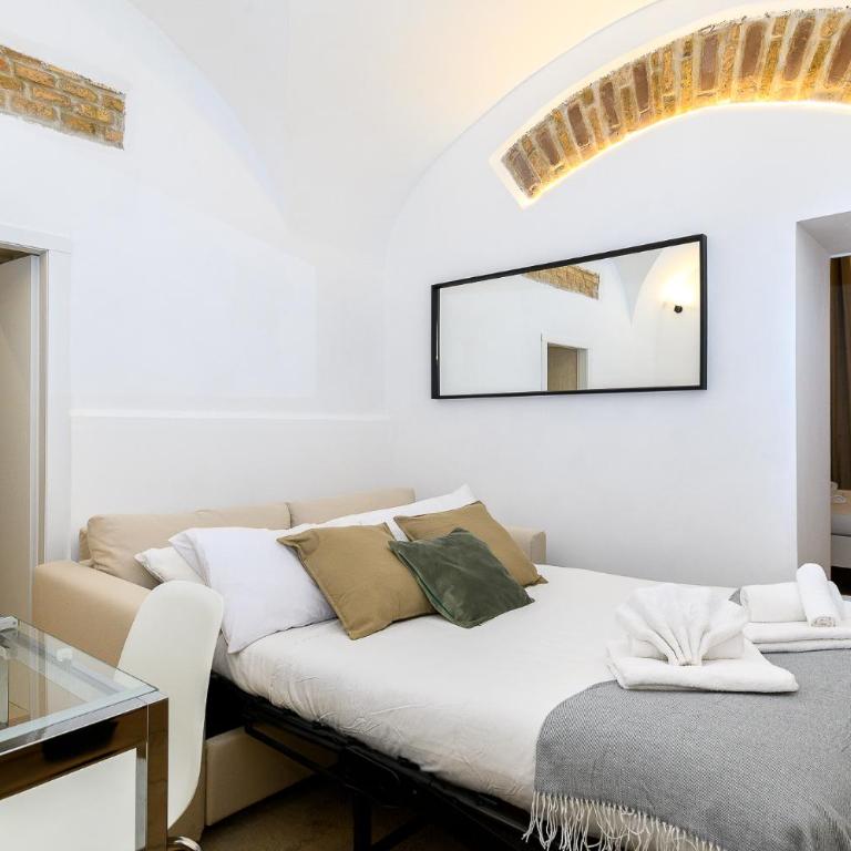 Cozy & Central with Private Entrance by NDP rent - Apartment mit 1 Schlafzimmer - 9