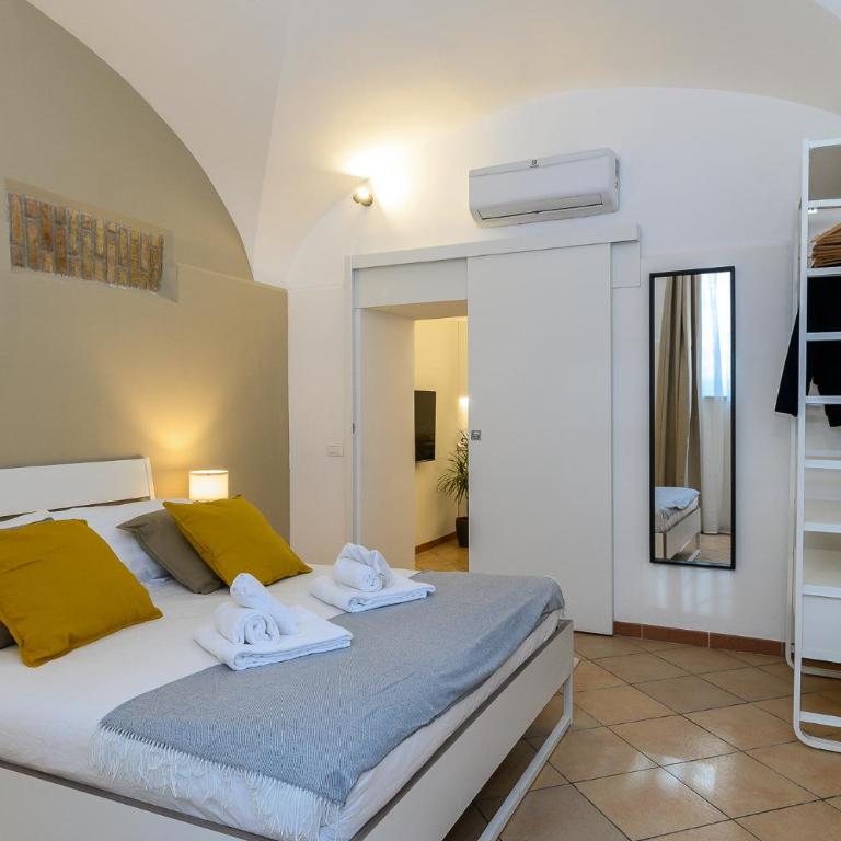 Cozy & Central with Private Entrance by NDP rent - Apartment mit 1 Schlafzimmer - 12
