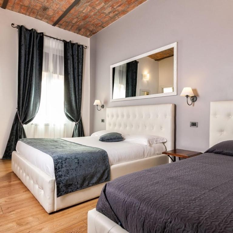 Casa Bolognetti - Comfort Dreibettzimmer mit Dusche - 3