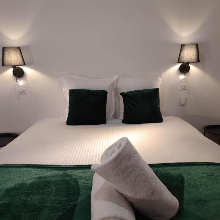 Le Jardin Secret ConciergerieDameCarcas - Deluxe Apartment - 8