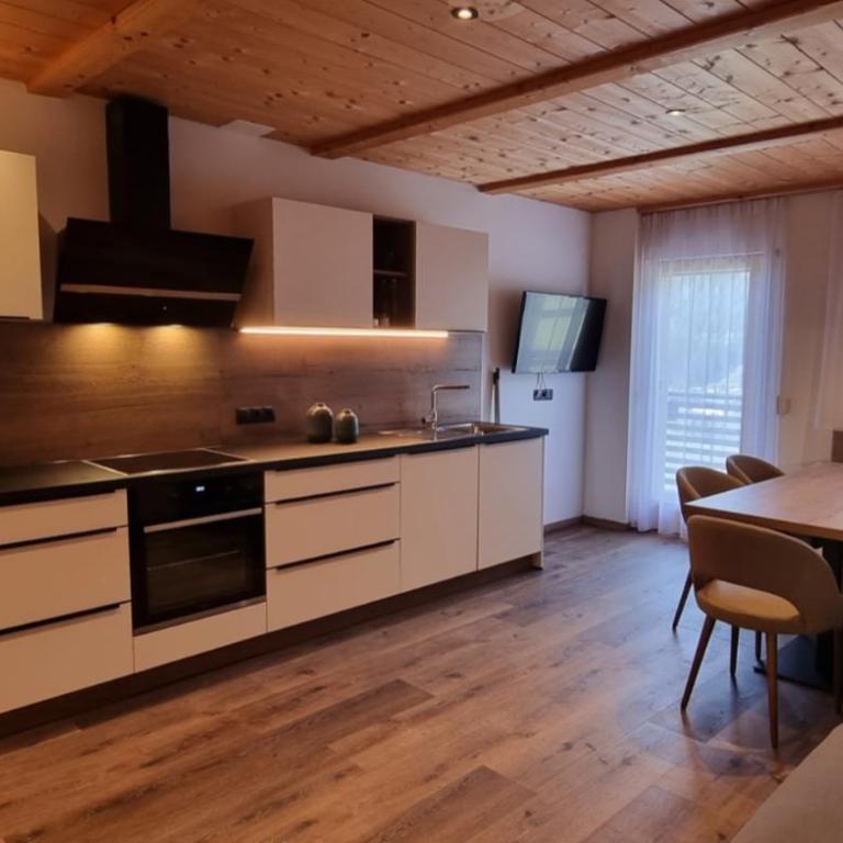 Residence Alpina - Appartamento con Balcone - 9