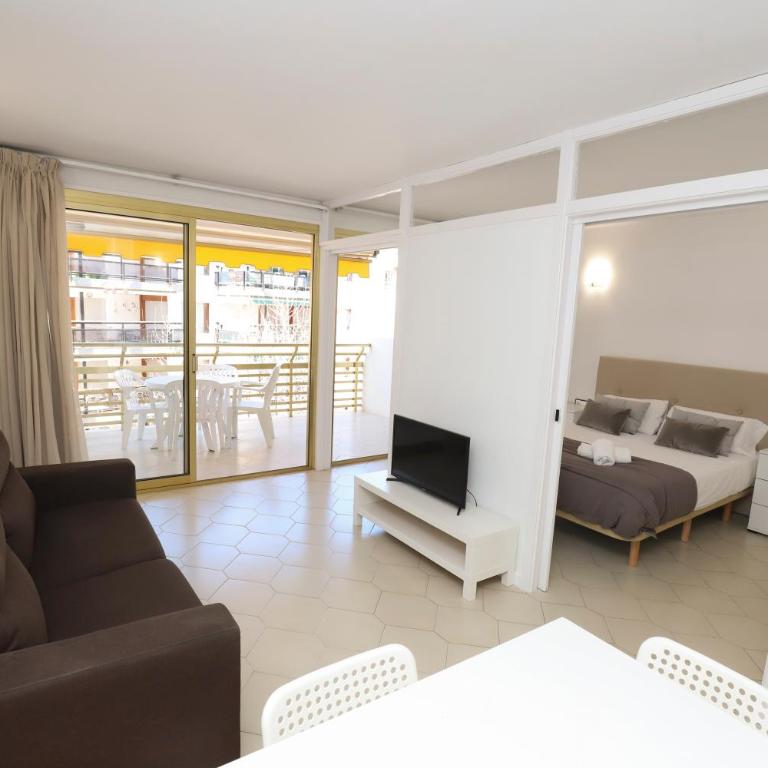 DIFERENTFLATS Novelty - Apartamento de 1 dormitorio con vistas a la ciudad - 1