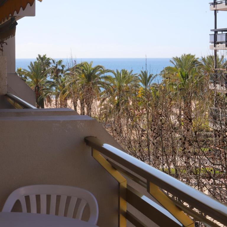 DIFERENTFLATS Novelty - Apartamento de 1 dormitorio con vistas a la ciudad - 13