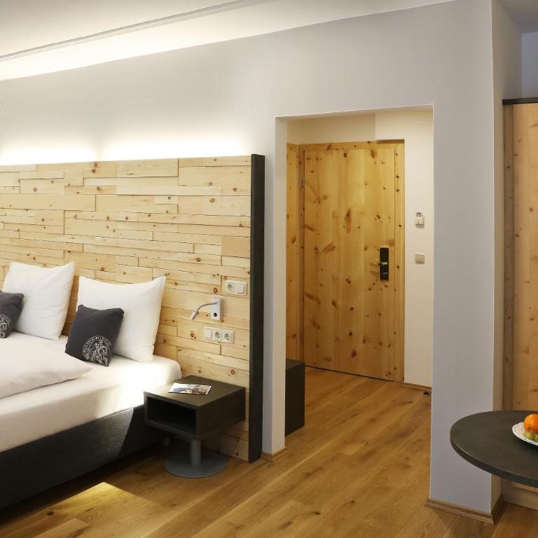 JUFA Alpenhotel Saalbach - Comfort Doppelzimmer - 1