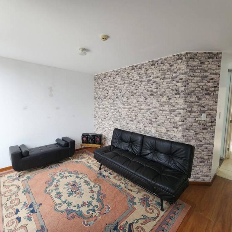 R&M Apartament - Three-Bedroom Apartment - 12