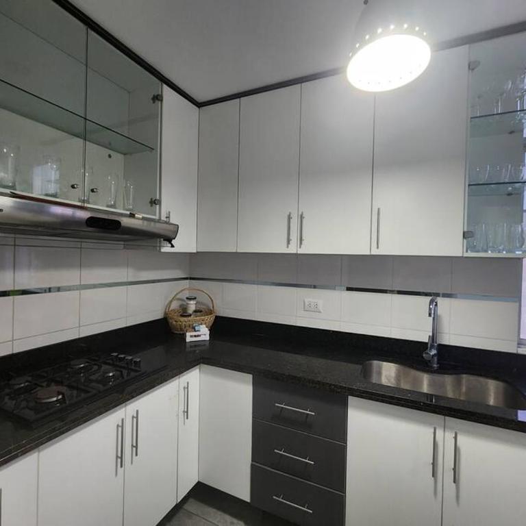 R&M Apartament - Three-Bedroom Apartment - 27