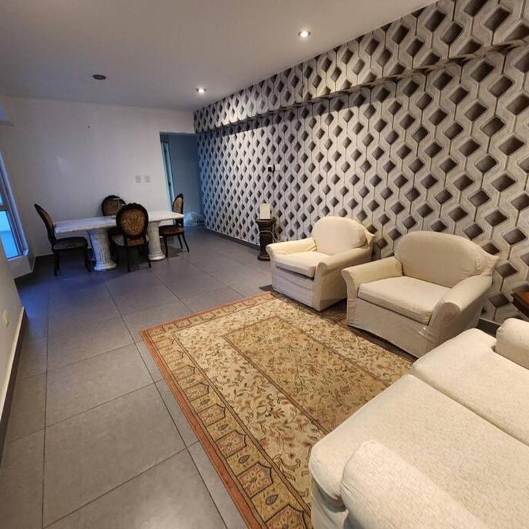R&M Apartament - Three-Bedroom Apartment - 32