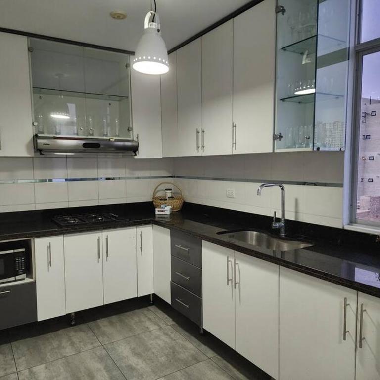 R&M Apartament - Three-Bedroom Apartment - 37